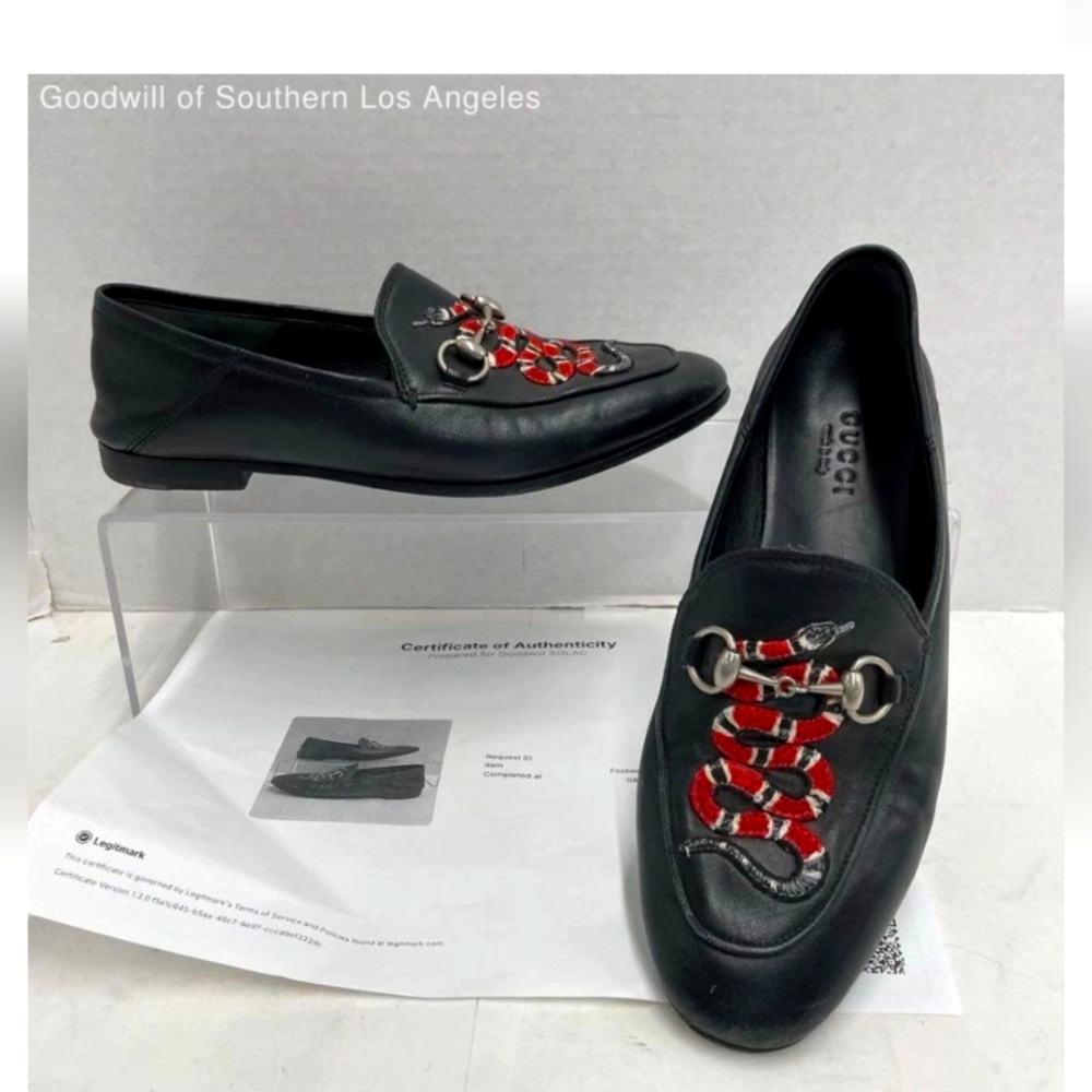 Gucci Brixton Black Loafers  Red Snake Embellishment 35.5 Or 5.5 Priced 2 Sell